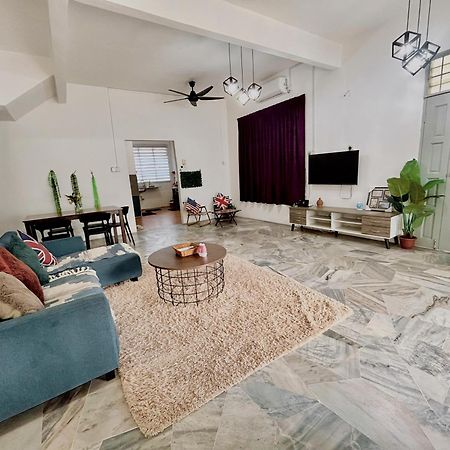 Entire Residential House Alma Bukit Mertajam Spacious 4 Bedroom Luaran gambar